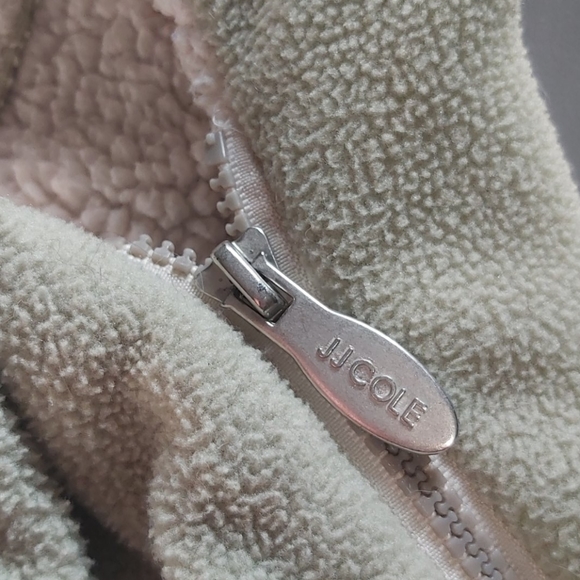 JJ Cole Carseat Cover - Picture 3 of 4